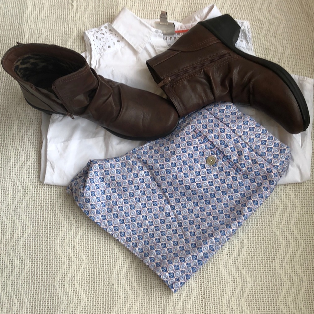 KENAR shorts. Size 2